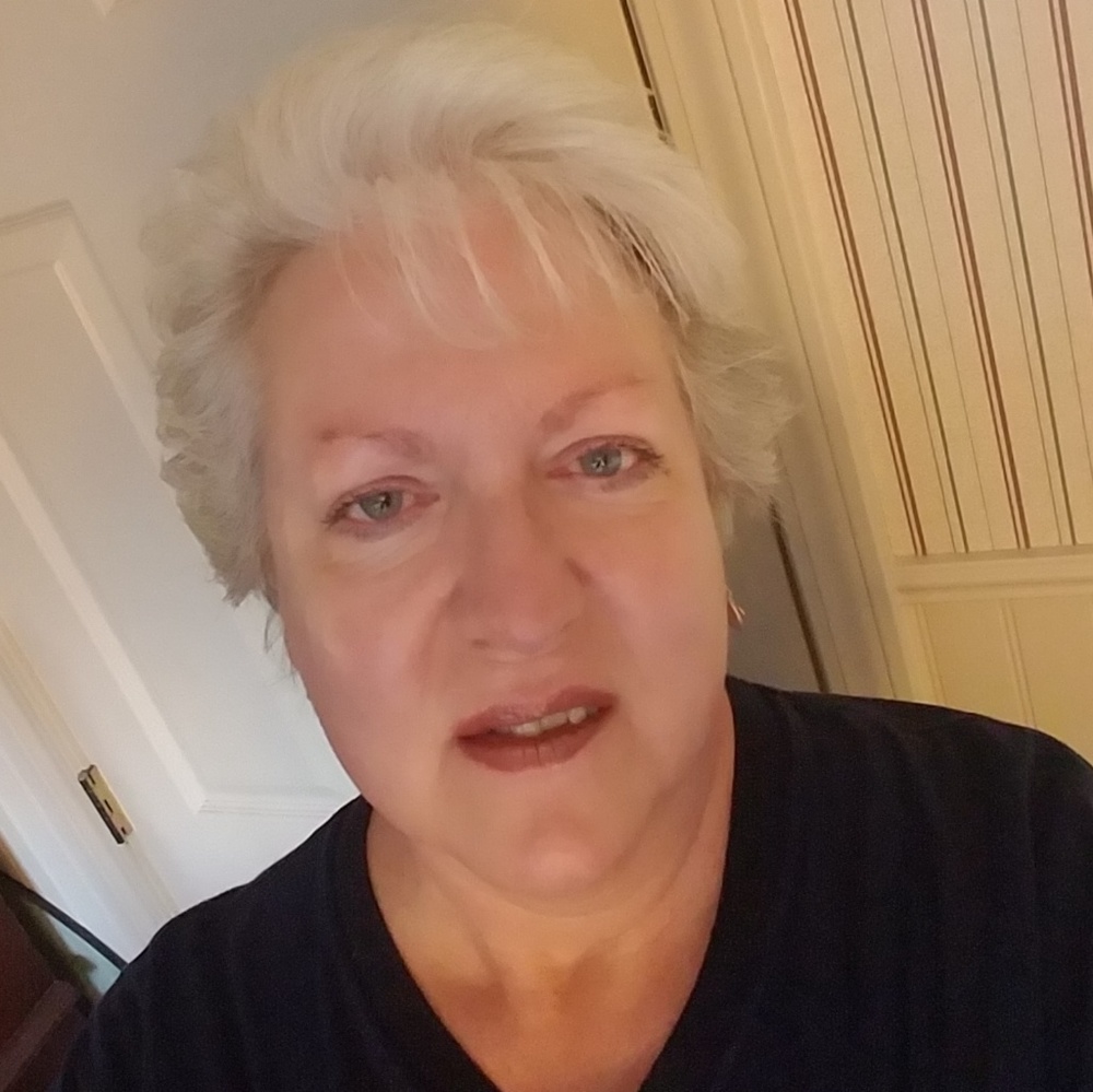Meet your Posher, Susan☘POSH AMBASSADOR